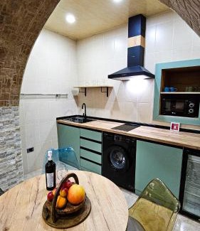 Baku Old Town Apartment | Old Castle Icherisheher Apartment