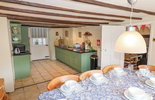 Whitchurch Canonicorum Cottage | Old Cross Cottage