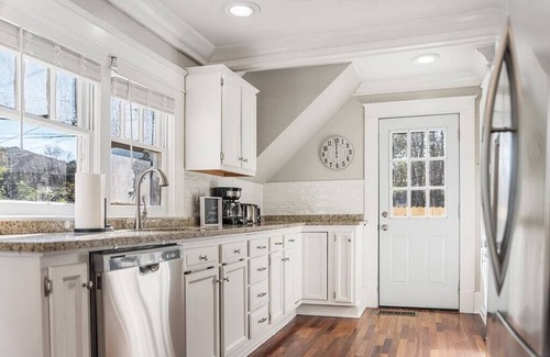 Mobile Apartment | Old Dauphin Way Historic Home - Unit 5