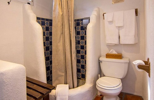 Taos Bed & Breakfast | Old Taos Guesthouse B&B