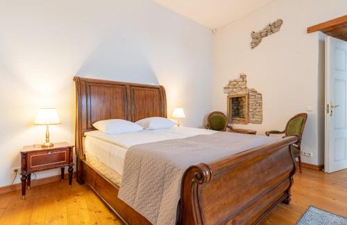 Old Town Apartment | Old Town - Premium Medieval House