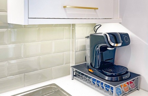 Margate Apartment | Old Town Trinity Apartment No 3 by ADLIV