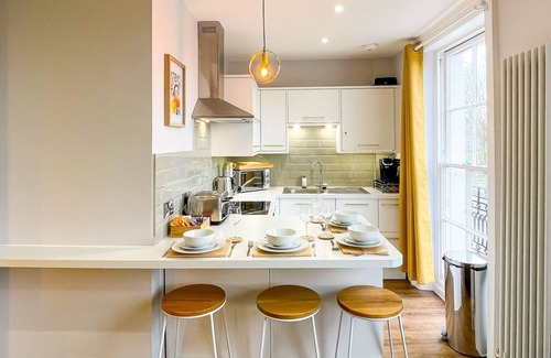 Margate Apartment | Old Town Trinity Apartment No 3 by ADLIV