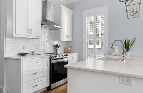 Old Village Historical District House | Old Village Charmer | 2BR Retreat Mt. Pleasant