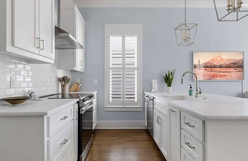 Old Village Historical District House | Old Village Charmer | 2BR Retreat Mt. Pleasant