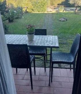 Cecina Apartment | Oleandro Cottage with garden