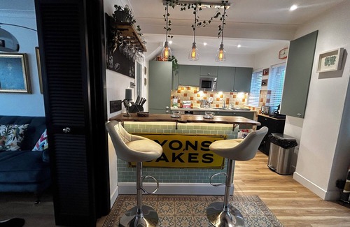 Ilkley Cottage | OLICANA CROFT, with a garden in Ilkley