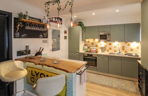 Ilkley Cottage | OLICANA CROFT, with a garden in Ilkley