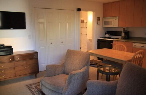 Noe Valley Apartment | Olive's Gate Rental - Registration Number STR-0001173