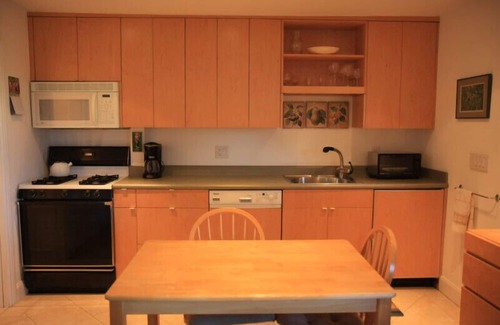 Noe Valley Apartment | Olive's Gate Rental - Registration Number STR-0001173