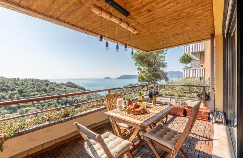 San Terenzo Apartment | Oltre House