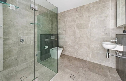 Lidcombe Apartment | Olympic Park 1 Bed Apt | MHS