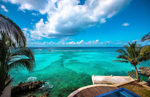 San Miguel House | Olympus Home - Luxury Oceanfront House w/Private Pier + Pool