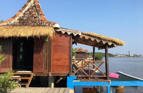 Karimun Jawa Resort | Omah Alchy Cottages