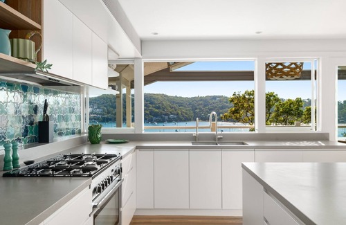 Avalon Beach House | Omaroo - Stokes Point House by TCC