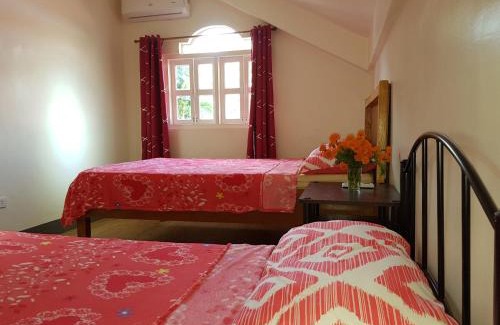 Samal House | OMG Guesthouse Room for 3 Upper level