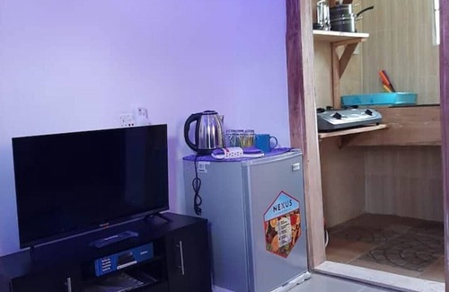 Epe Cottage | Omosomi All-inclusive Vacation in Epe, Lagos Nigeria.