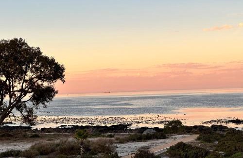 St. Helena Bay Apartment | On Point Guest Cottage