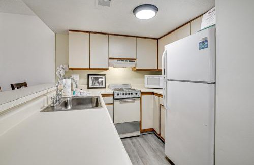 Myrtle Beach Apartment | On-Site Ocean Access Myrtle Beach Resort Condo!