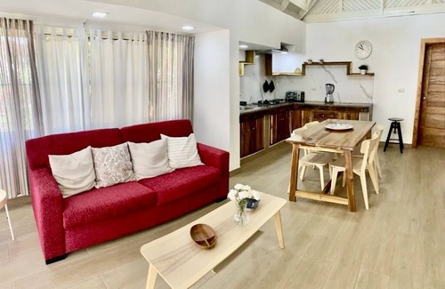 Boca Chica Villa | ON THE CLIFF IN THE CARIBBEAN SEA - VILLA MAURA