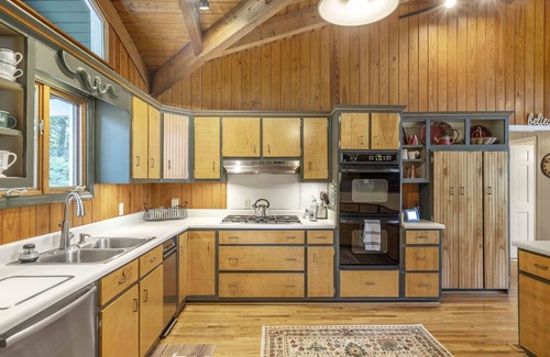 Cumming House | On the LakenLake Living is all about the Lake views, sunsets and the dock!