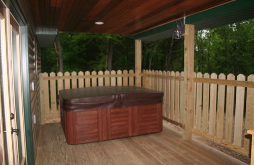 Carbondale Cabin | On the Shawnee Wine Trail