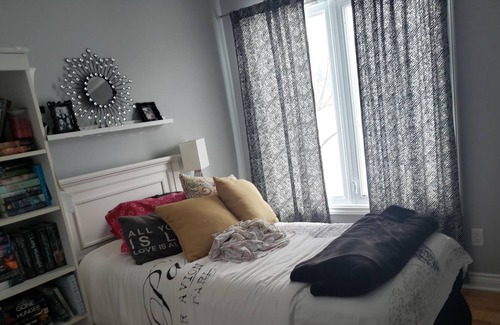 North Grenville House | On the shores of UNESCO World Heritage Site -- Rideau River