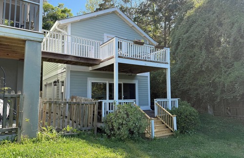 Wadmalaw Island House | On the Water private getaway on Johns Island. Just minutes away from downtown!