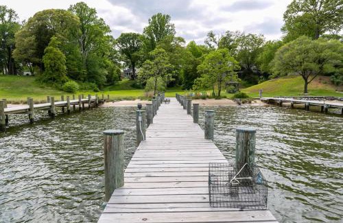 Edgewater House | On The Waterfront