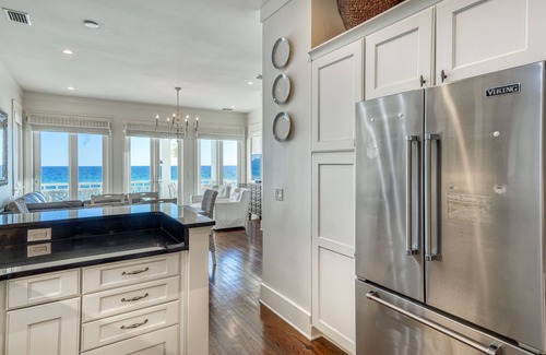 Delos House | OnBeach*Stunning*BeachSvc+Gear*2Pools*Elevator