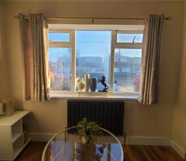 Rochford Apartment | One Bed and Bath in Rochford