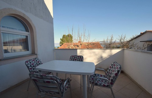 Vantacici Apartment | One bedroom apartment with balcony Vantačići, Krk (A-22765-b)