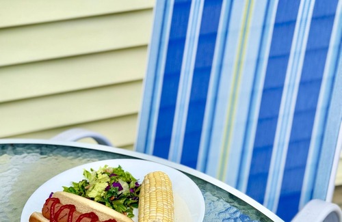 Monticello Cottage | One bedroom cottage -Standard 06