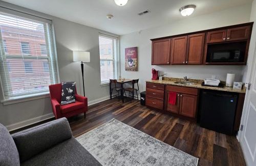 Champaign Apartment | One Bedroom Partment at the Inman - 202