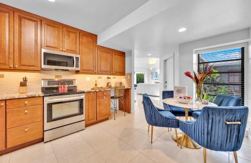 Coral Ridge Apartment | One-bedroom Suite Heated pool Dock Access Quiet Neighborhood SaltAire Two RESlDENCES