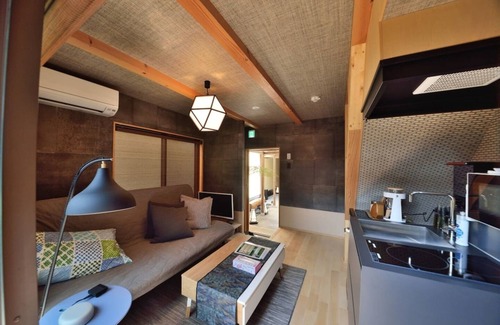 Nishijin Apartment | One-Bedroom Villa