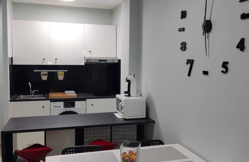 Los Gallos-Cerromolino Apartment | One bedroom with pool and Air Conditioned