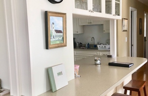 Isle of Palms House | ONE block away from beach! Bright, updated. Pet-friendly. Wheelchair accessible.