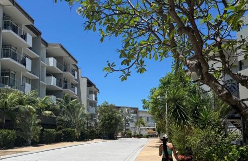 Nelly Bay Apartment | One Bright Point Euodia Unit 1102