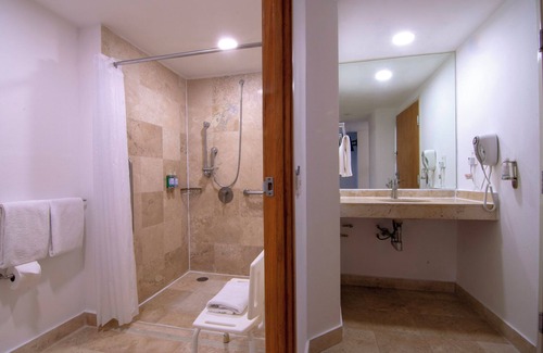 Coatzacoalcos Hotel | One Coatzacoalcos Forum