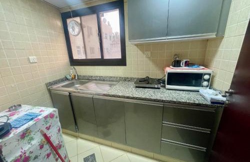 Al Muraqqabat Apartment | One cozy room available Metro train walkable