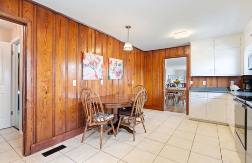 Gardendale House | One Level and 15 minutes to UAB