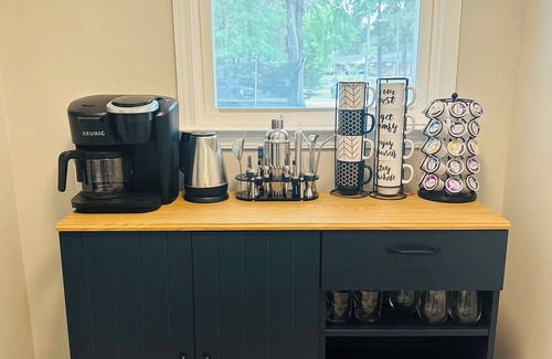 Smithfield House | One Love Oasis 3BR Retreat