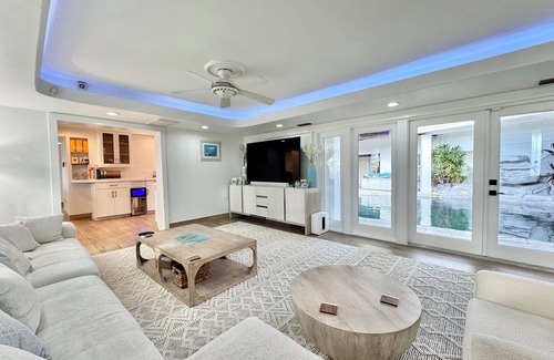 Holmes Beach House | One Of The Most Unique Homes in Anna Maria Island