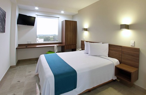 Villahermosa Hotel | One Villahermosa 2000