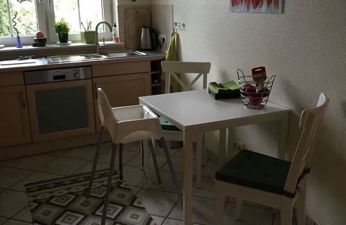 Schonberger Strand Apartment | Only 250m to the beach - large south-facing garden including the sound of the sea, 2 parking spaces!