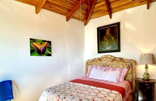 Garabito House | Only to be rented as an extra room