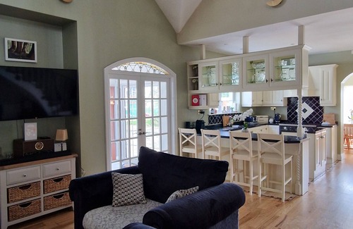 Ballina Villa | Open Plan American Ranch style Villa with stunning lake & Mountain Views