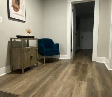 Norwood Apartment | Optimum - Uptown Oasis