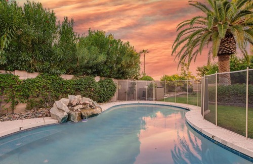 Paradise Valley Village House | Oraibi Oasis